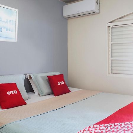 Oyo M&J Hotel Santo Antônio do Descoberto Dış mekan fotoğraf